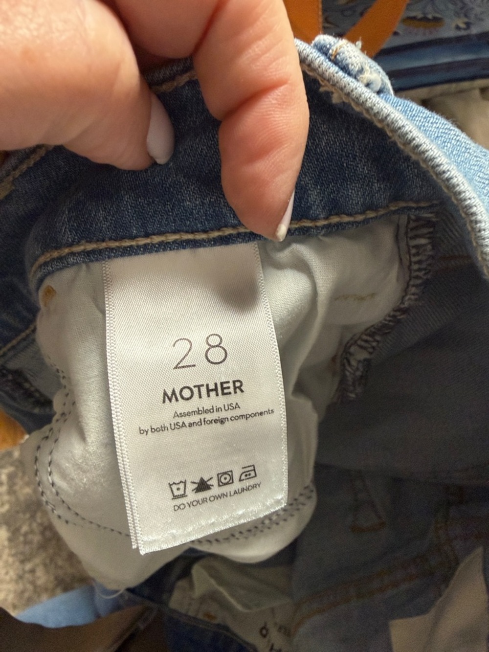 MOTHER Light Blue Denim Jeans - Size 28 - Picture 3 of 5